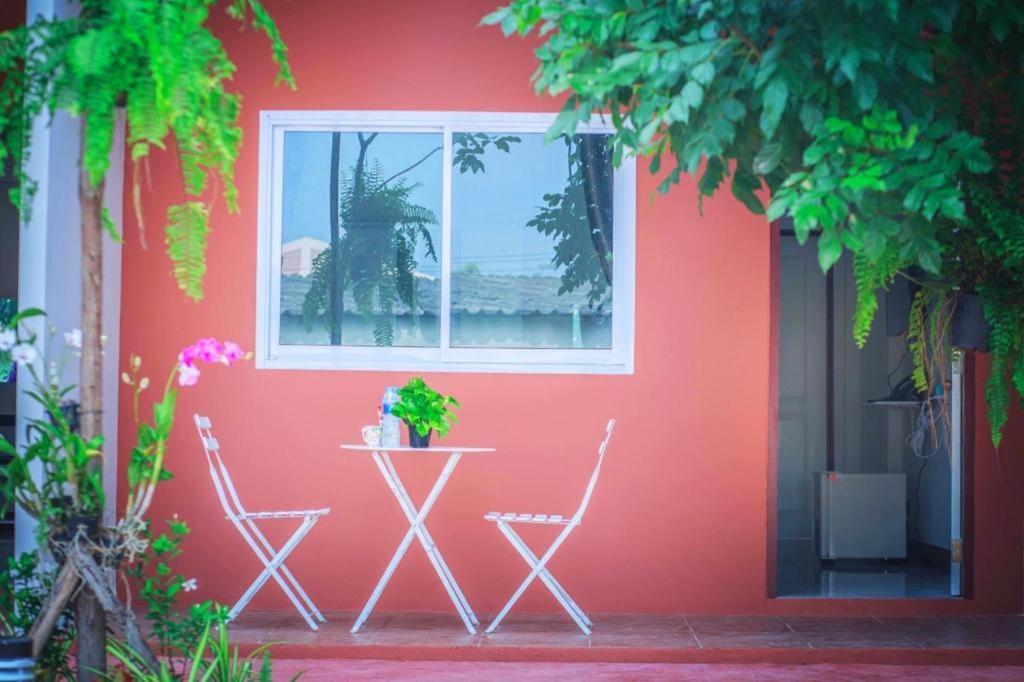 Pantip Boutique Hotel Lamphun Kültér fotó