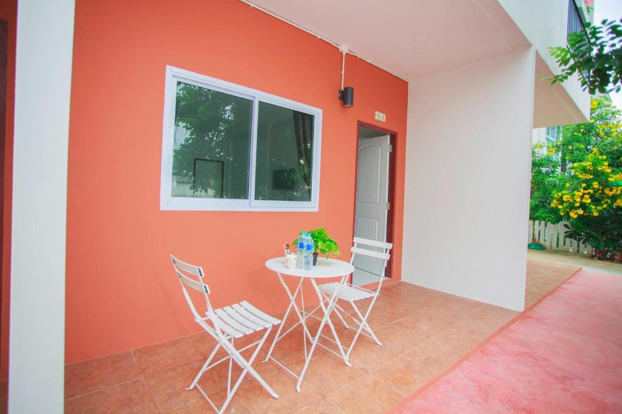 Pantip Boutique Hotel Lamphun Kültér fotó