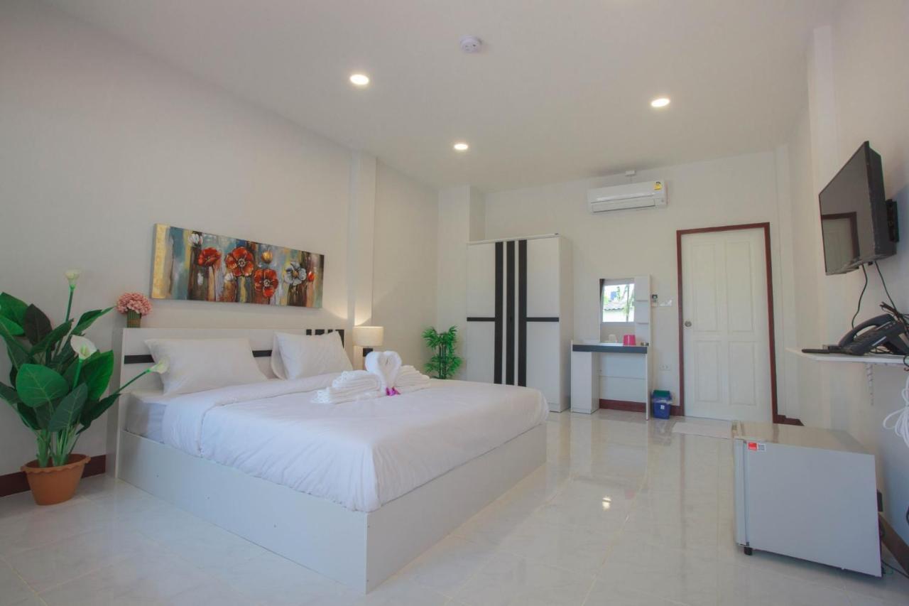 Pantip Boutique Hotel Lamphun Kültér fotó