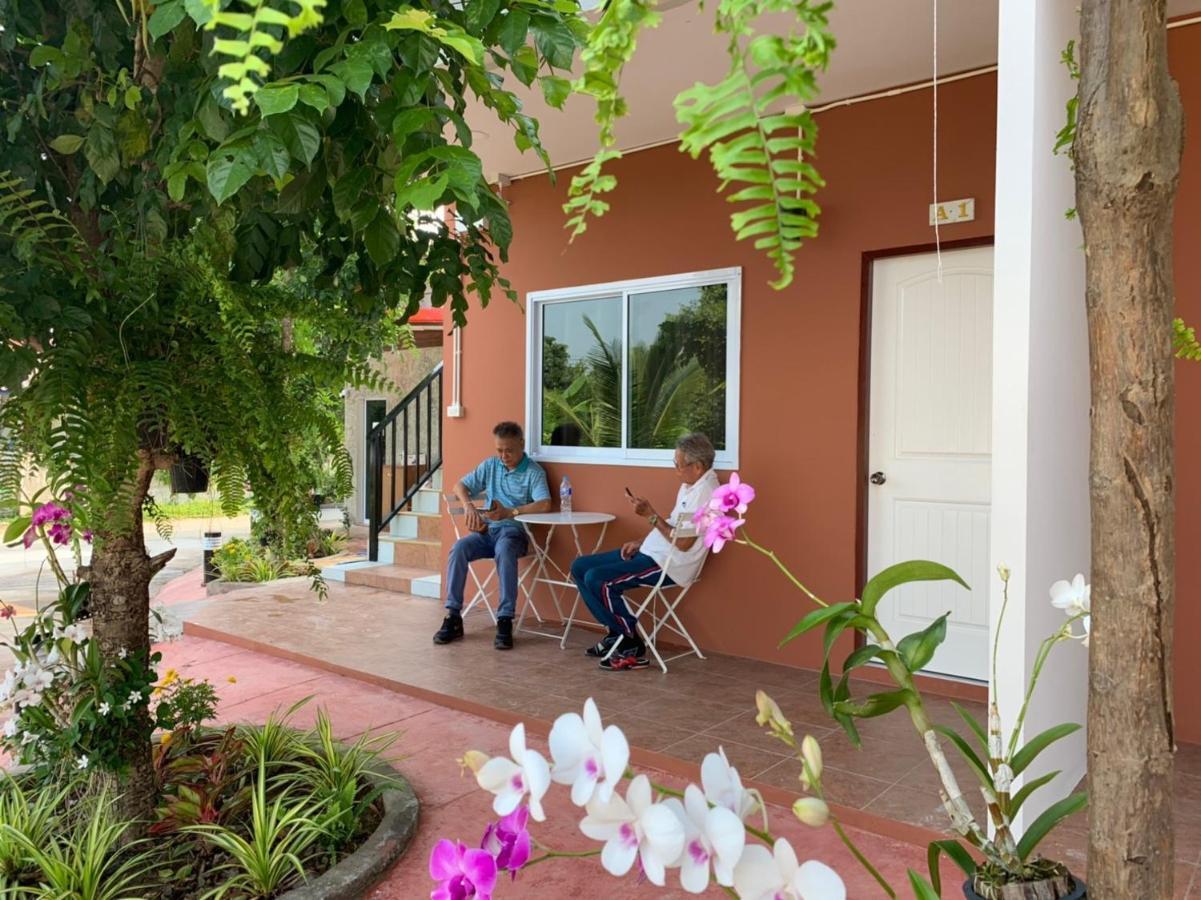 Pantip Boutique Hotel Lamphun Kültér fotó